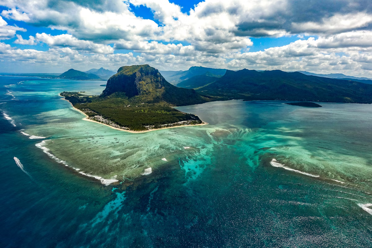 The Best-Kept Secret Relocation Target in 2025: Mauritius